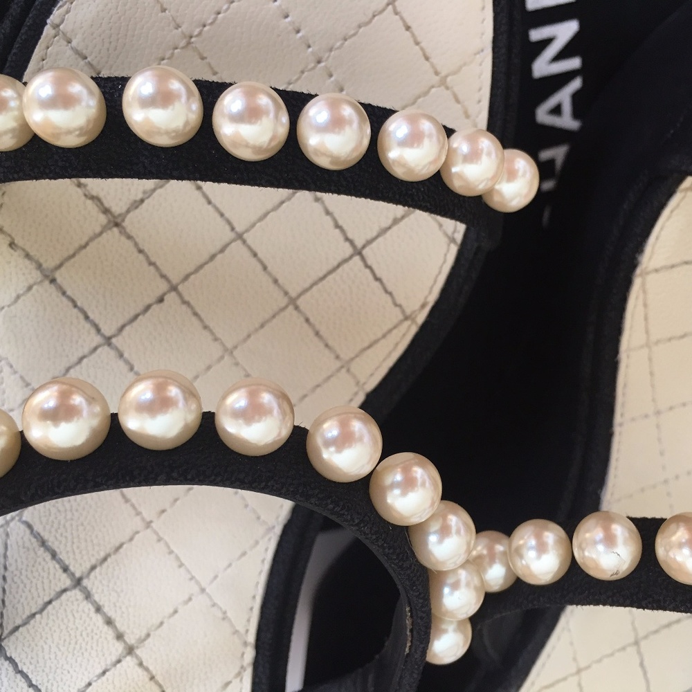 Chanel Platform - Picture 4 of 6